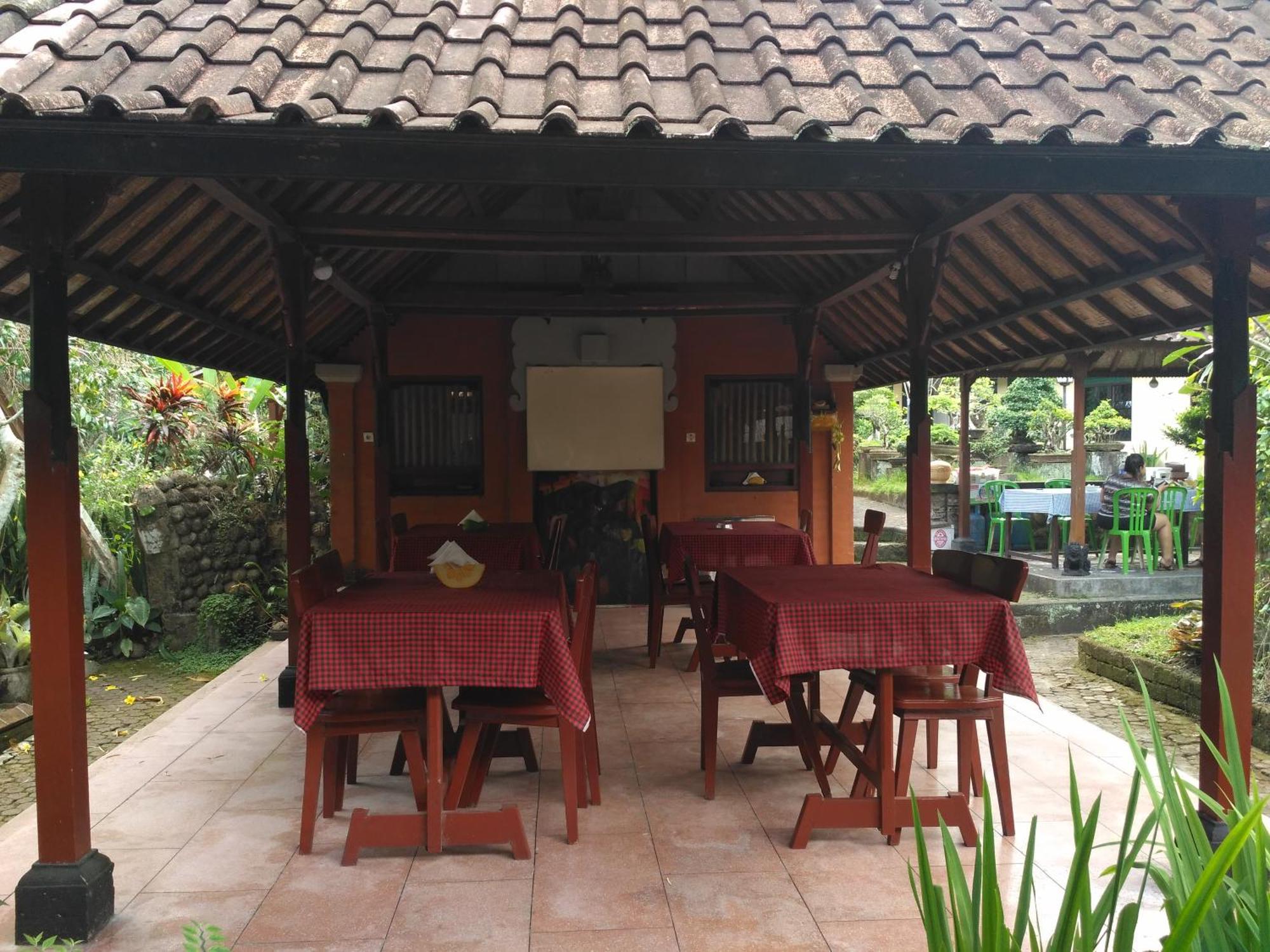 Dhangin Taman Karangasem Εξωτερικό φωτογραφία